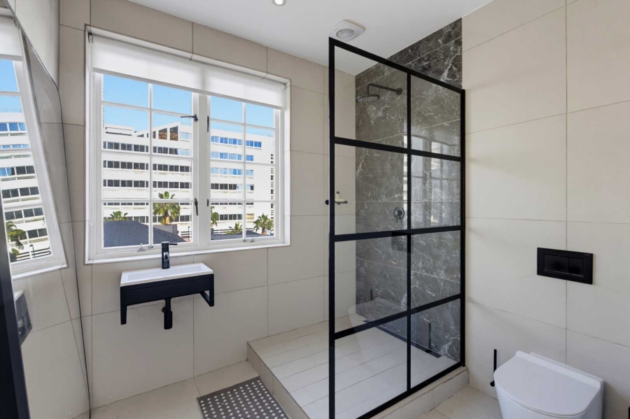 2 Bedroom Property for Sale in Cape Town City Centre Western Cape